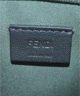 FENDI（フェンディ）ショルダーバッグ カーキ サイズ:- レディース/2200602977139