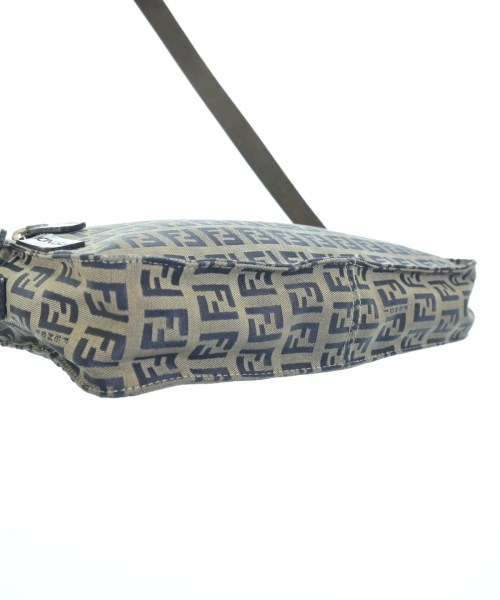 FENDI（フェンディ）ショルダーバッグ ベージュ サイズ:- レディース/2200603591532