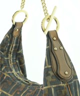 FENDI（フェンディ）ショルダーバッグ 茶 サイズ:- レディース/2200603591587