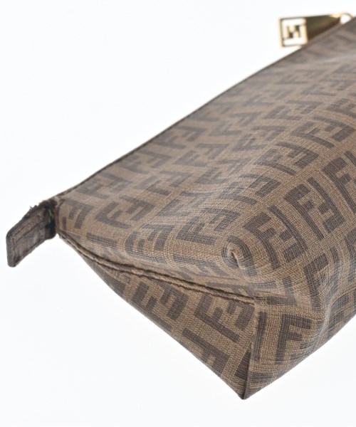 FENDI（フェンディ）ポーチ 茶 サイズ:- レディース/2200603591747