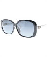 FENDI（フェンディ）サングラス 黒 サイズ:- レディース/2200605904217