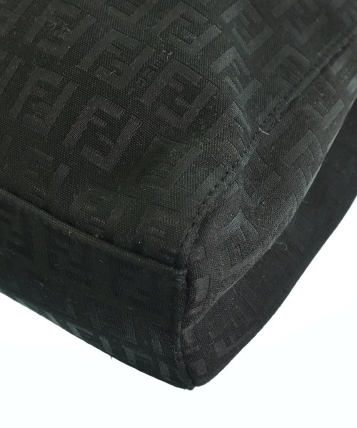 FENDI（フェンディ）ハンドバッグ 黒 サイズ:- レディース/2200605904316
