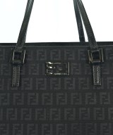 FENDI（フェンディ）ハンドバッグ 黒 サイズ:- レディース/2200605904316