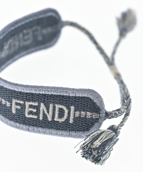 FENDI（フェンディ）ブレスレット・バングル 紺 サイズ:- レディース/2200605916128