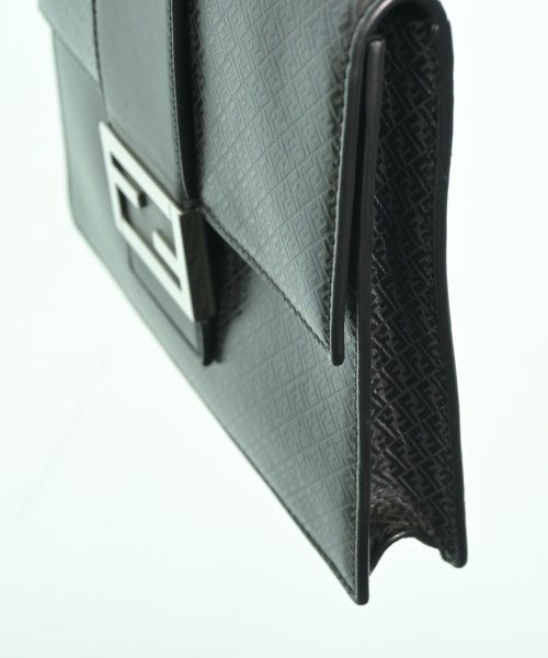 FENDI（フェンディ）ショルダーバッグ グレー サイズ:- レディース/2200676245028