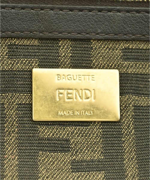 FENDI（フェンディ）ショルダーバッグ カーキ サイズ:- レディース/2200677457840