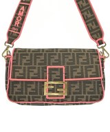 FENDI（フェンディ）ショルダーバッグ カーキ サイズ:- レディース/2200677457840