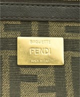FENDI（フェンディ）ショルダーバッグ カーキ サイズ:- レディース/2200677457840