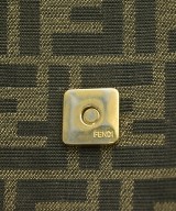 FENDI（フェンディ）ショルダーバッグ カーキ サイズ:- レディース/2200677457840
