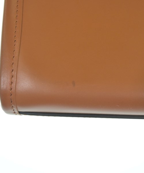 FENDI（フェンディ）ショルダーバッグ 茶 サイズ:- レディース/2200677458045