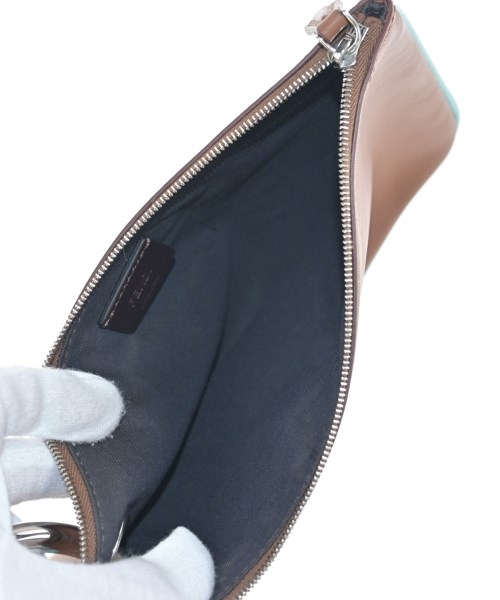 FENDI（フェンディ）クラッチバッグ 茶 サイズ:- レディース/2200677901336