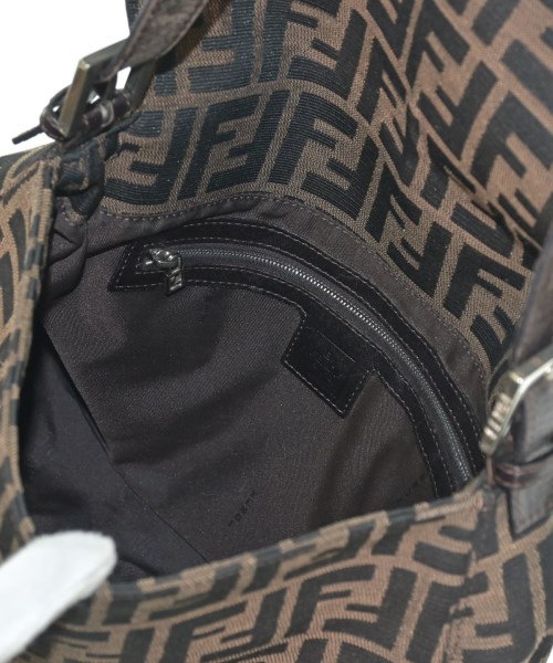 FENDI（フェンディ）ショルダーバッグ 茶 サイズ:- レディース/2200678262290