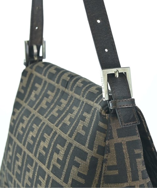 FENDI（フェンディ）ショルダーバッグ 茶 サイズ:- レディース/2200678262290