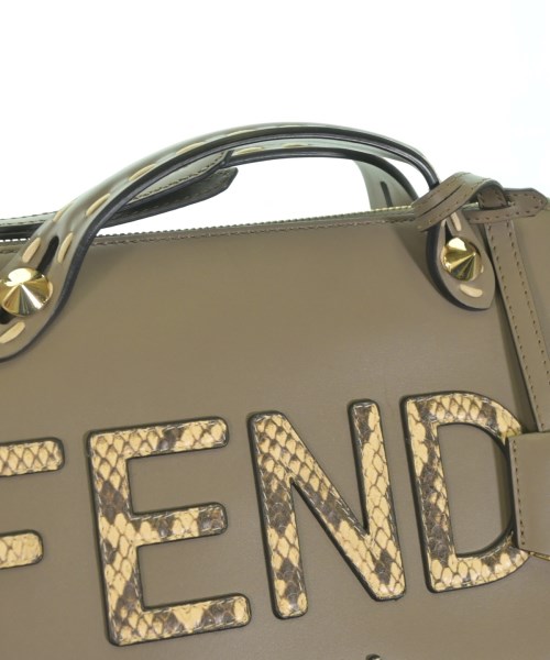 FENDI（フェンディ）ハンドバッグ ベージュ サイズ:- レディース/2200678264072