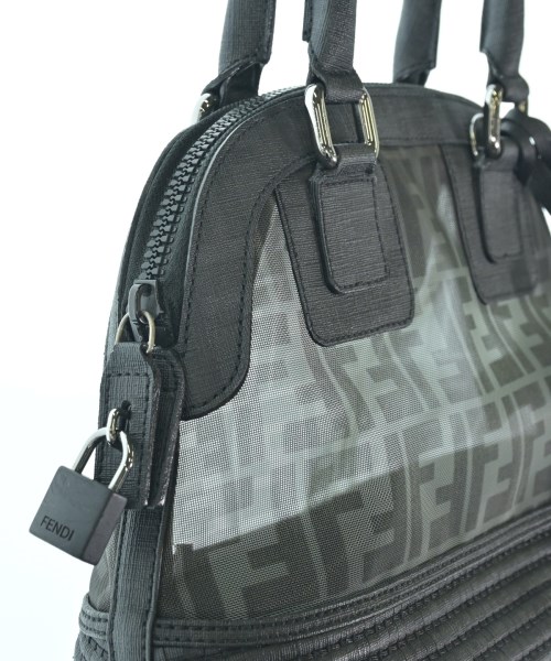 FENDI（フェンディ）ハンドバッグ 黒 サイズ:- レディース/2200678264188