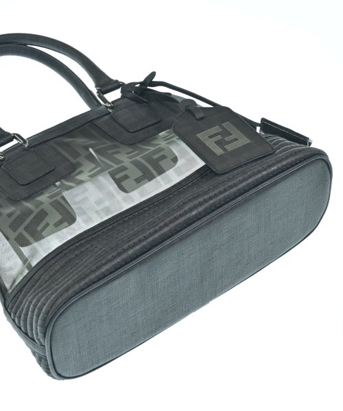 FENDI（フェンディ）ハンドバッグ 黒 サイズ:- レディース/2200678264188