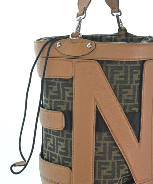 FENDI（フェンディ）ショルダーバッグ ベージュ サイズ:- レディース/2200678264263