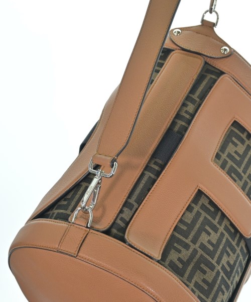 FENDI（フェンディ）ショルダーバッグ ベージュ サイズ:- レディース/2200678264263