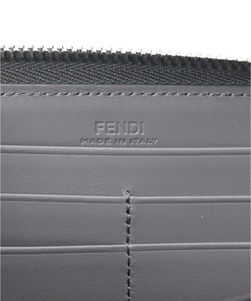 FENDI（フェンディ）財布・コインケース グレー サイズ:- レディース/2200680487025