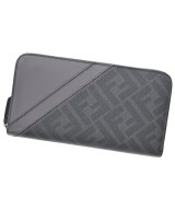 FENDI（フェンディ）財布・コインケース グレー サイズ:- レディース/2200680487025