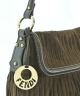 FENDI（フェンディ）ショルダーバッグ 茶 サイズ:- レディース/2200679915485