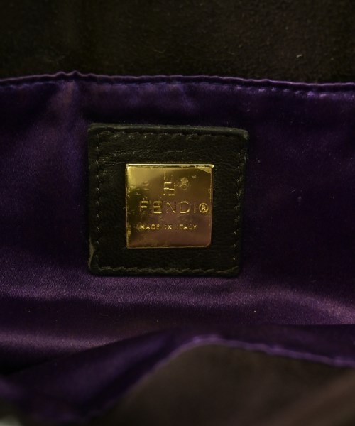 FENDI（フェンディ）ショルダーバッグ 茶 サイズ:- レディース/2200680906076