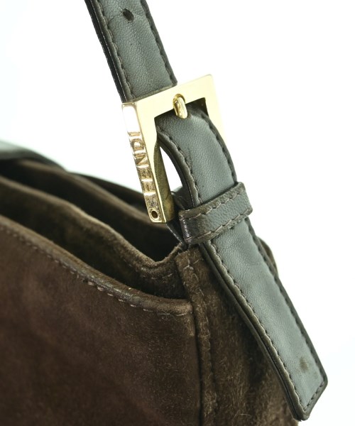FENDI（フェンディ）ショルダーバッグ 茶 サイズ:- レディース/2200680906076