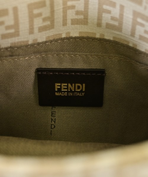 FENDI（フェンディ）ハンドバッグ 白 サイズ:- レディース/2200681251076