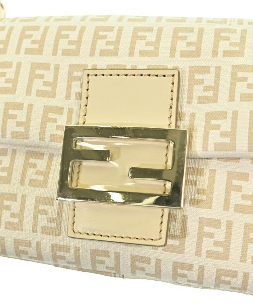 FENDI（フェンディ）ハンドバッグ 白 サイズ:- レディース/2200681251076