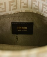 FENDI（フェンディ）ハンドバッグ 白 サイズ:- レディース/2200681251076