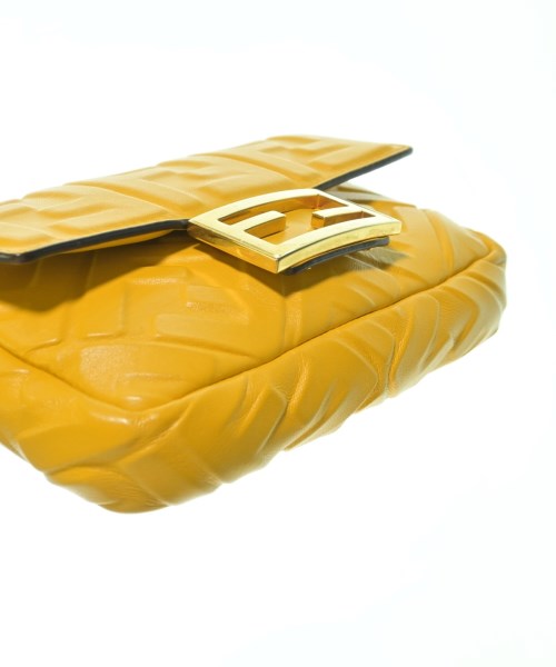 FENDI（フェンディ）ショルダーバッグ 黄 サイズ:- レディース/2200681430075