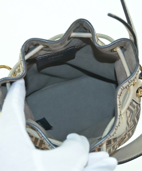 FENDI（フェンディ）ショルダーバッグ ベージュ サイズ:- レディース/2200681430174