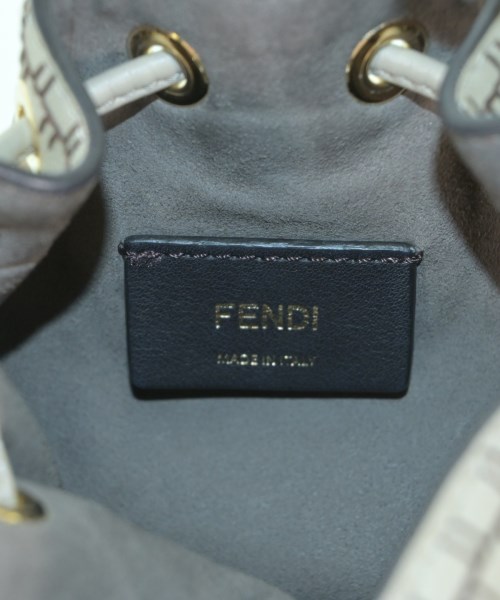 FENDI（フェンディ）ショルダーバッグ ベージュ サイズ:- レディース/2200681430174