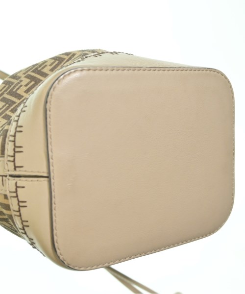 FENDI（フェンディ）ショルダーバッグ ベージュ サイズ:- レディース/2200681430174