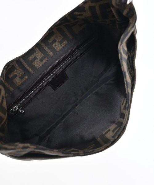 FENDI（フェンディ）ショルダーバッグ 茶 サイズ:- レディース/2200693935179