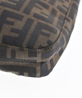 FENDI（フェンディ）ショルダーバッグ 茶 サイズ:- レディース/2200693935179