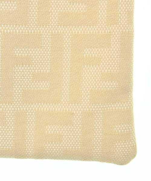 FENDI（フェンディ）ショルダーバッグ ベージュ サイズ:- レディース/2200693935940