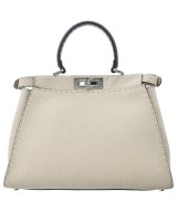 FENDI（フェンディ）ハンドバッグ 白 サイズ:- レディース/2200693936077