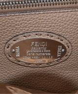 FENDI（フェンディ）ハンドバッグ 白 サイズ:- レディース/2200693936077