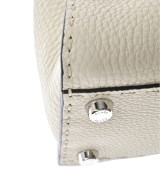 FENDI（フェンディ）ハンドバッグ 白 サイズ:- レディース/2200693936077