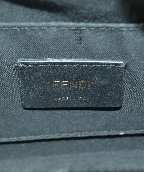 FENDI（フェンディ）ショルダーバッグ 茶 サイズ:- レディース/2200693937159