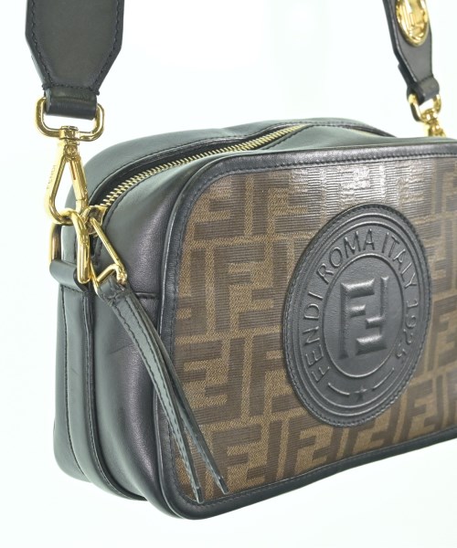 FENDI（フェンディ）ショルダーバッグ 茶 サイズ:- レディース/2200693937159