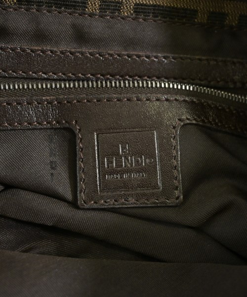 FENDI（フェンディ）ショルダーバッグ 茶 サイズ:- レディース/2200696049484