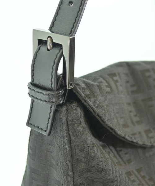 FENDI（フェンディ）ハンドバッグ 黒 サイズ:- レディース/2200696049811