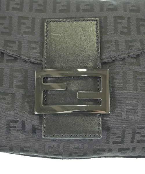 FENDI（フェンディ）ハンドバッグ 黒 サイズ:- レディース/2200696049811