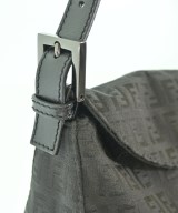 FENDI（フェンディ）ハンドバッグ 黒 サイズ:- レディース/2200696049811
