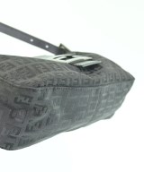 FENDI（フェンディ）ハンドバッグ 黒 サイズ:- レディース/2200696049811