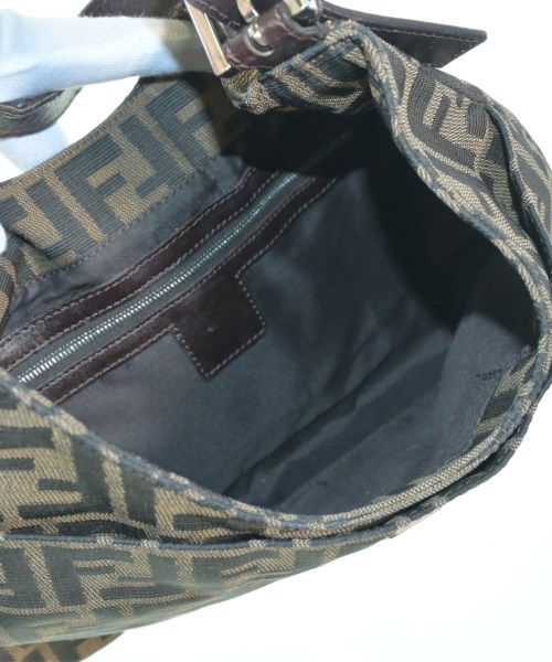 FENDI（フェンディ）ショルダーバッグ 茶 サイズ:- レディース/2200696049828