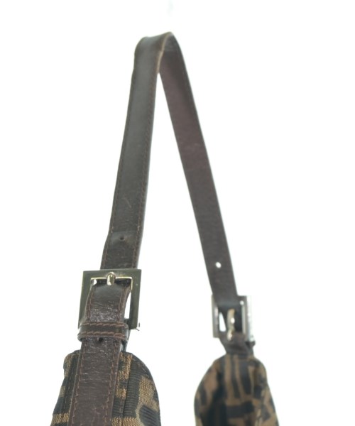FENDI（フェンディ）ショルダーバッグ 茶 サイズ:- レディース/2200696049828