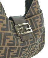 FENDI（フェンディ）ショルダーバッグ 茶 サイズ:- レディース/2200696049828